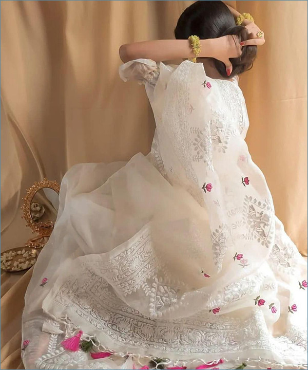 Nazia Luxe Off-White Zari Organza Saree