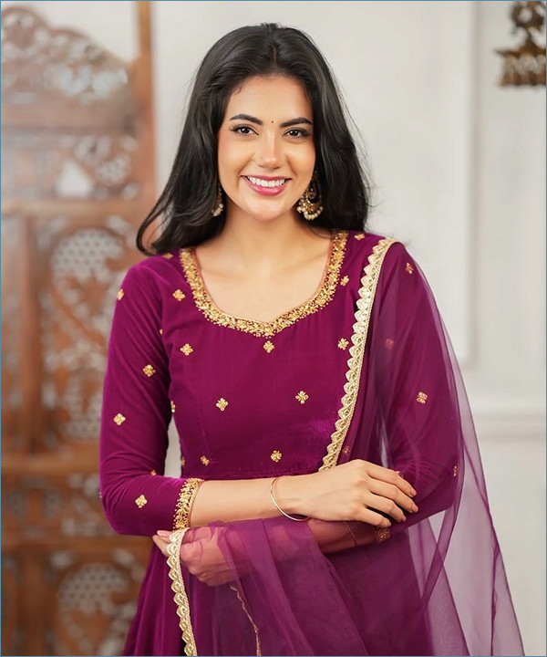 Zarqash Velvet Embroidered Winter Gown Set